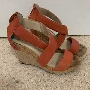 Pink summer wedge sandals!